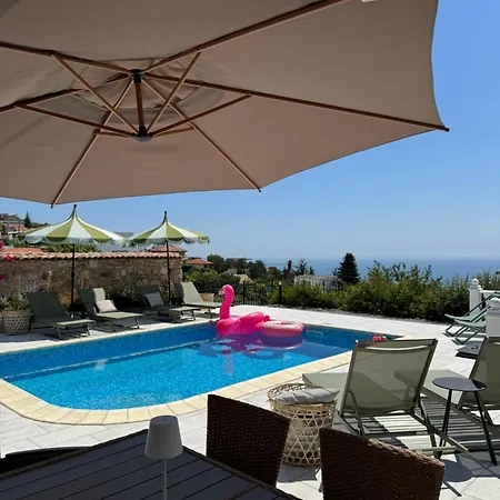Casa Nova - With Heated Pool Вілла *