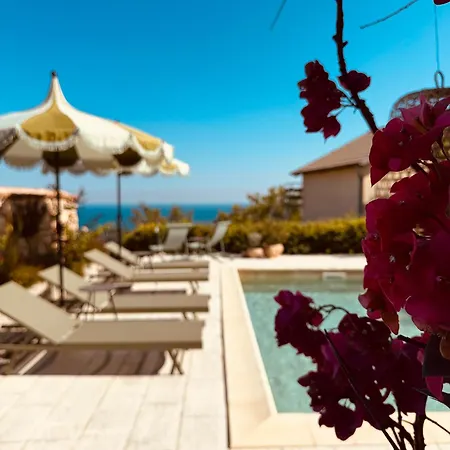 Casa Nova - With Heated Pool