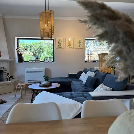 Casa Nova - With Heated Pool Villa Balchik