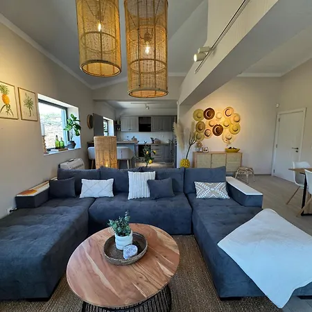 Casa Nova - With Heated Pool * Balchik